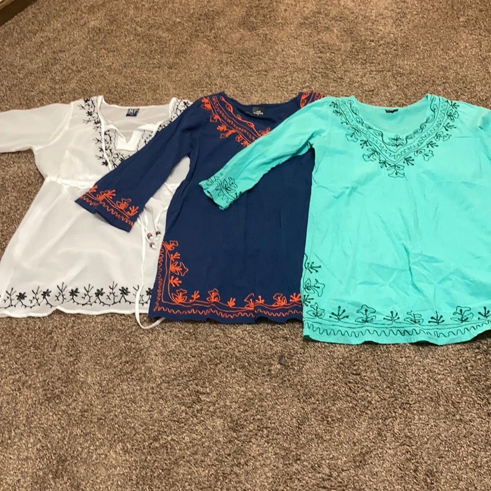 3/$30. Lot of 3 tunics or mini dresses.
